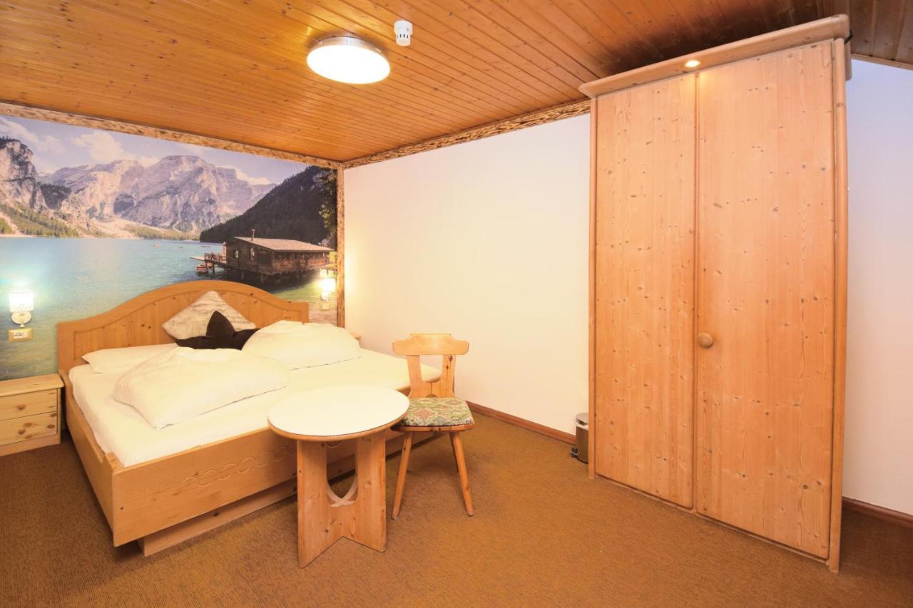 Hotel Chalet Olympia Monguelfo-Tesido / Welsberg-Taisten Bagian luar foto