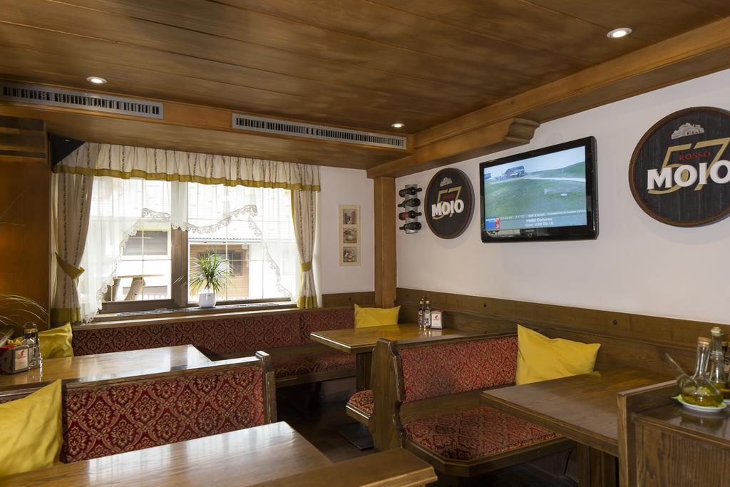 Hotel Chalet Olympia Monguelfo-Tesido / Welsberg-Taisten Bagian luar foto