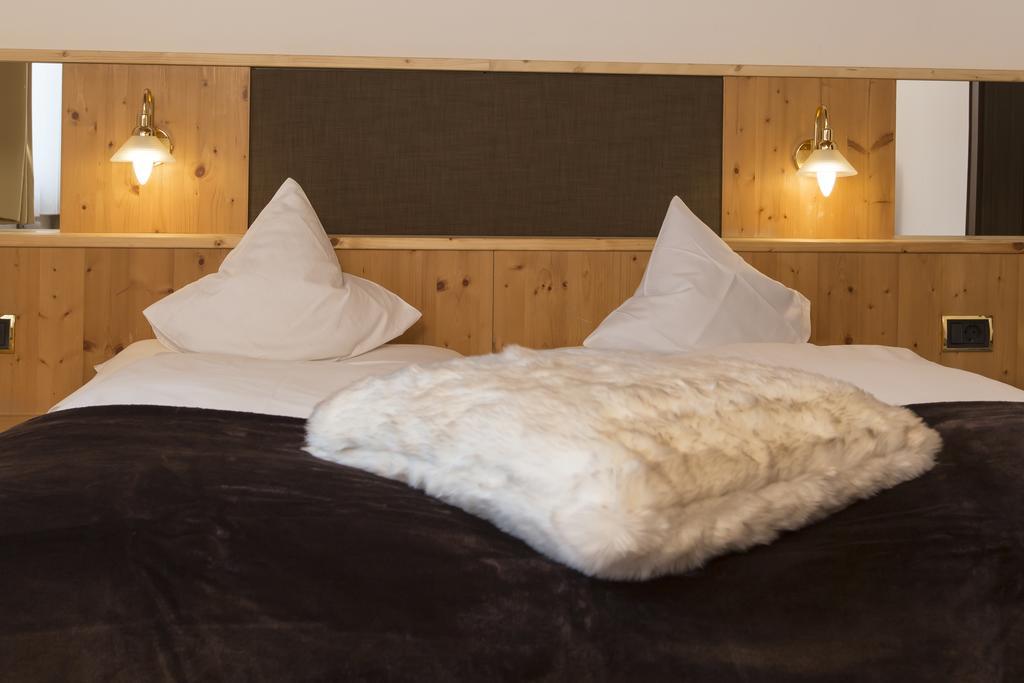 Hotel Chalet Olympia Monguelfo-Tesido / Welsberg-Taisten Bagian luar foto